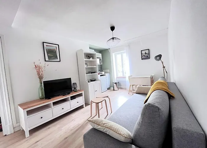 Le Cliersou - Bien Situe A Fontgieve